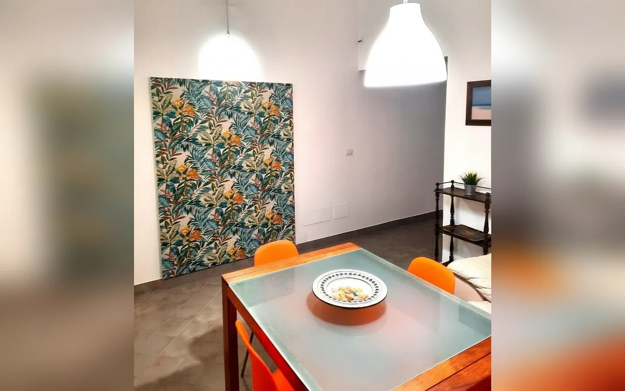 Camera con bagno privato — Woodenloft, CATANIA (Sicilia) (foto 16)
