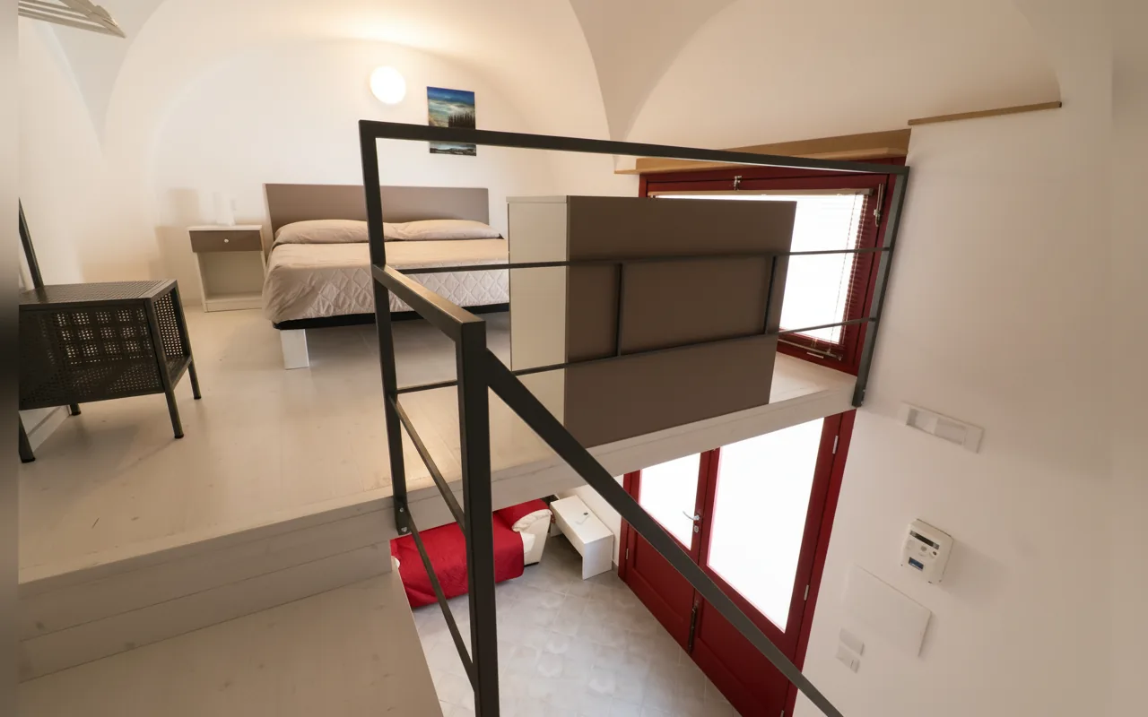 Woodenloft, struttura a CATANIA (Sicilia) (foto 7)